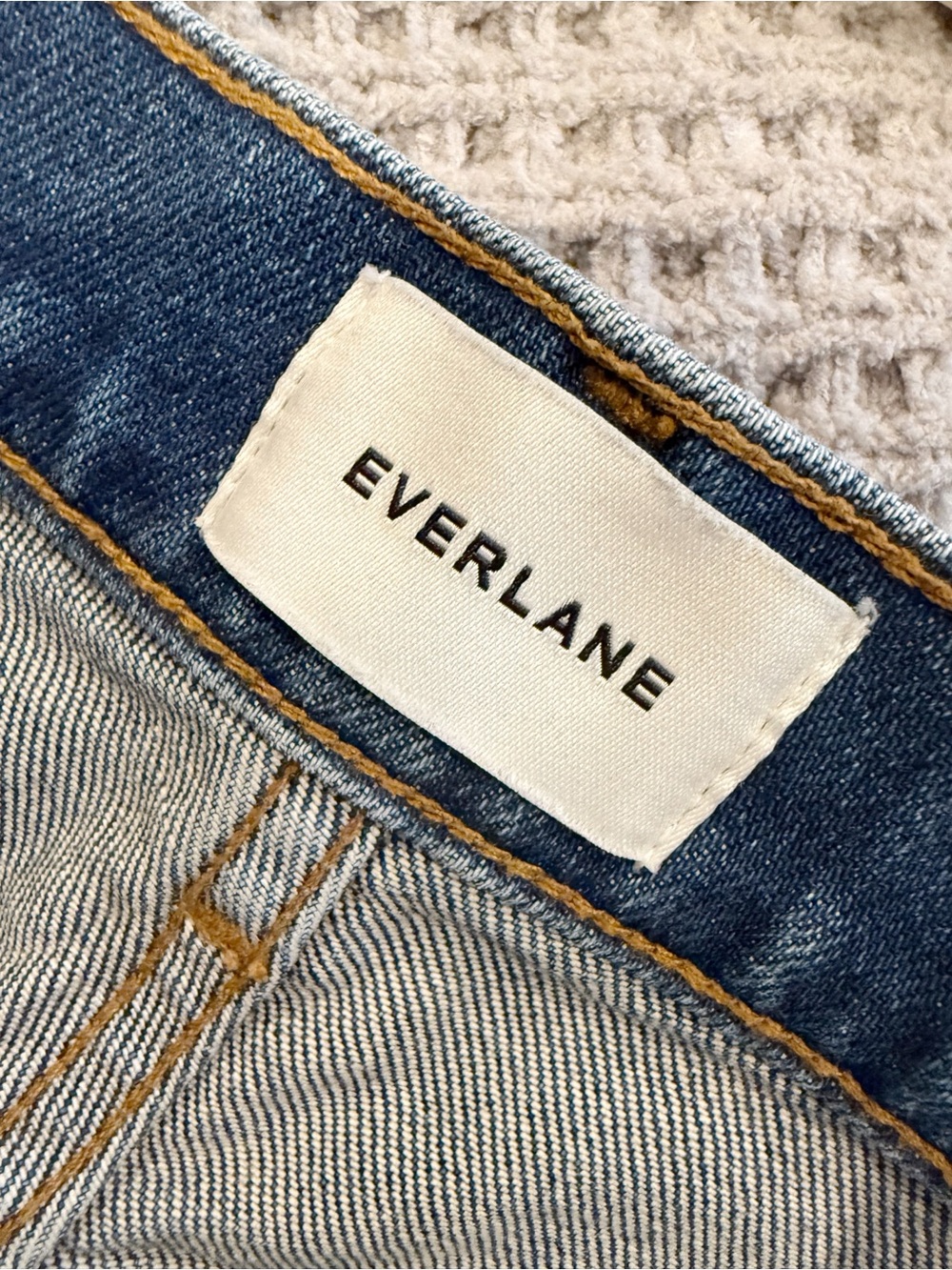 EVERLANE The Way-High Jean Straight Leg 27” inseam Medium Wash size 29 - Picture 4 of 8
